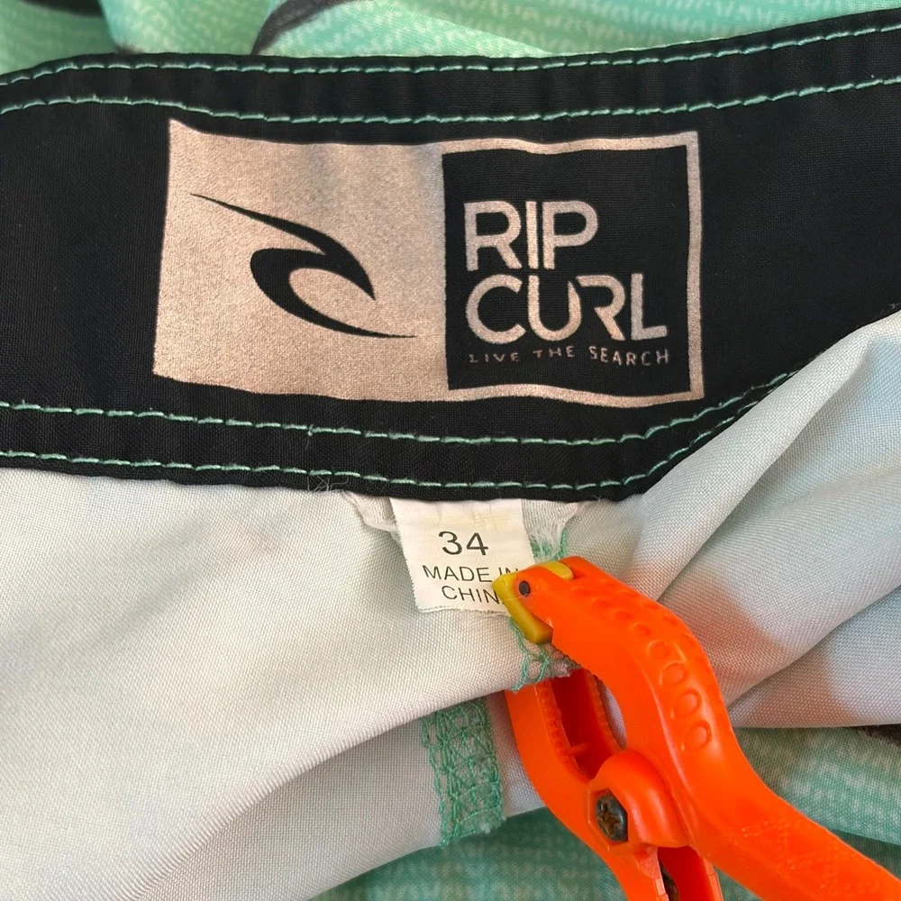 Rip Curl Men's Green Striped Boardshorts Swim Trunks Surf Shorts Size 34